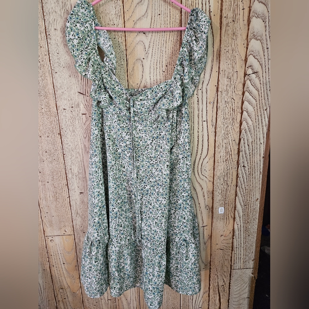 Off shoulder green dress size 3X